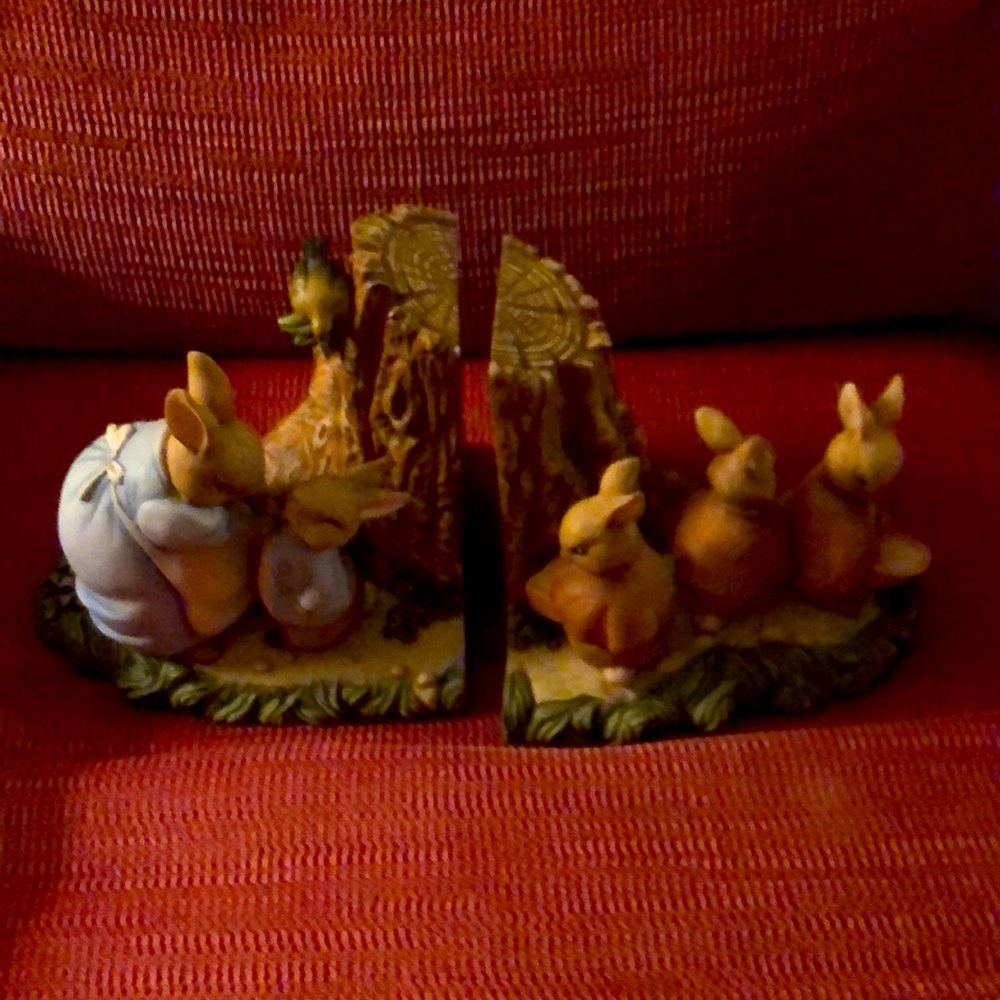 Bookends Peter Rabbit